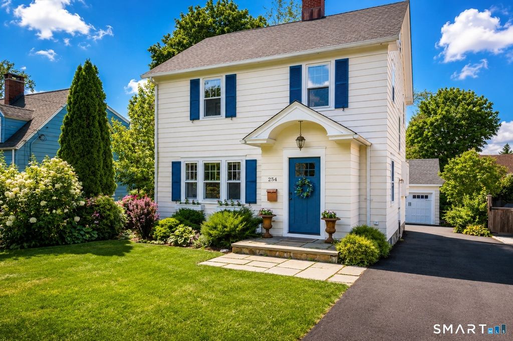 254 Homeland Street, Fairfield, CT 06825
