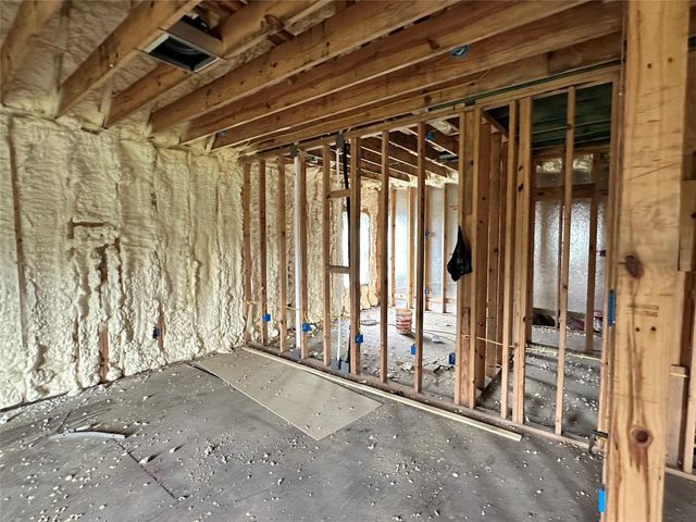 909 Walker Street, La Marque, TX 77568