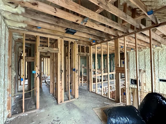 909 Walker Street, La Marque, TX 77568