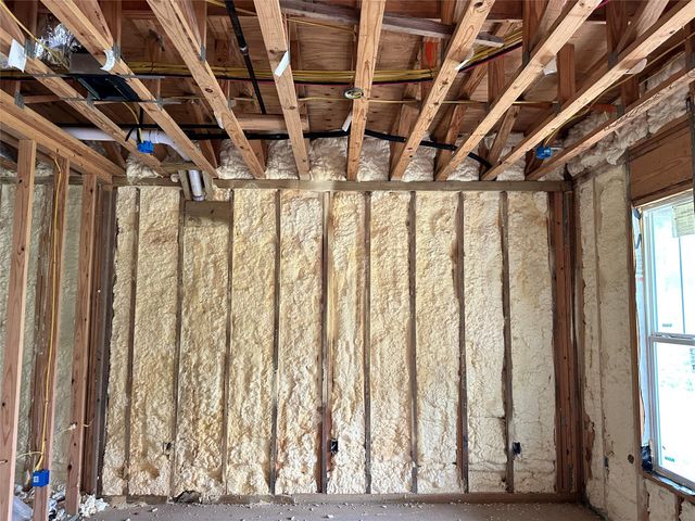 909 Walker Street, La Marque, TX 77568