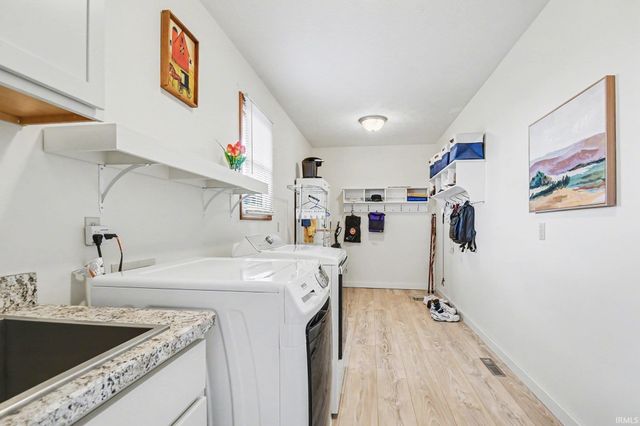 12164 Covered Wagon Court, Granger, IN 46530