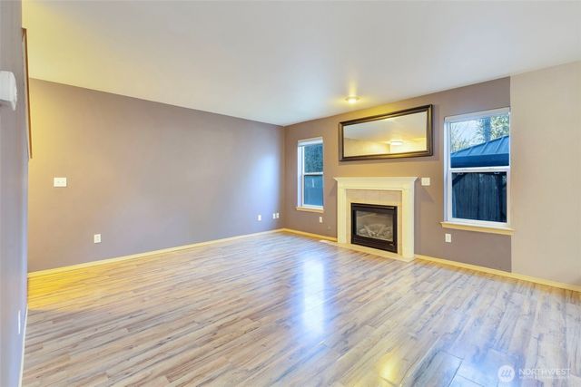 20702 190th Avenue E, Orting, WA 98360