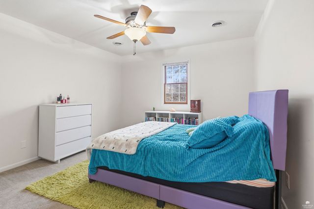 1000 Stratford Circle, Manhattan, KS 66503