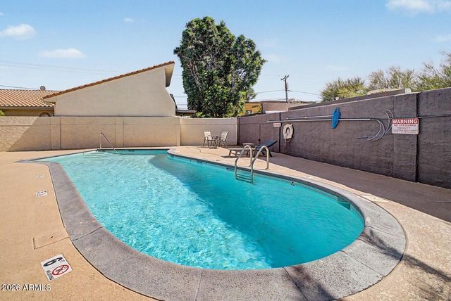 2630 E Roma Avenue, Phoenix, AZ 85016