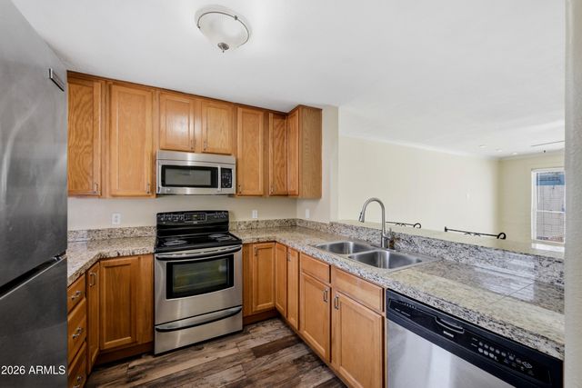 2630 E Roma Avenue, Phoenix, AZ 85016