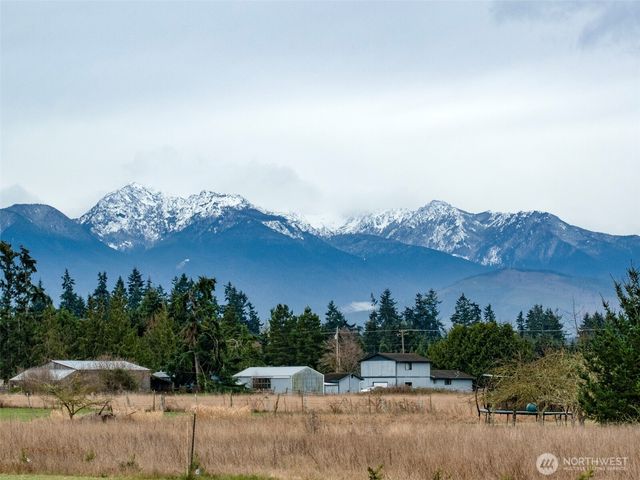 196 Marsh Hawk Lane, Port Angeles, WA 98382