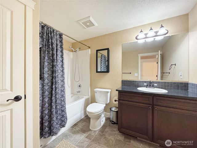 196 Marsh Hawk Lane, Port Angeles, WA 98382