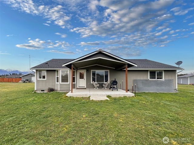 196 Marsh Hawk Lane, Port Angeles, WA 98382