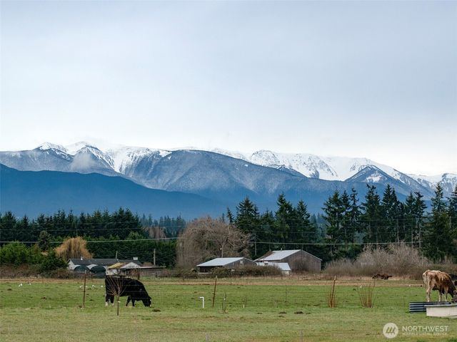 196 Marsh Hawk Lane, Port Angeles, WA 98382