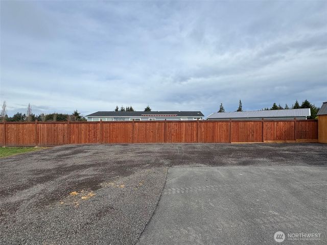196 Marsh Hawk Lane, Port Angeles, WA 98382