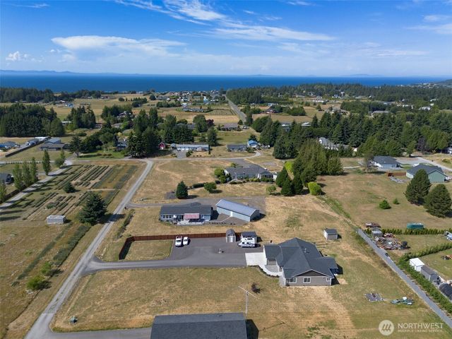 196 Marsh Hawk Lane, Port Angeles, WA 98382