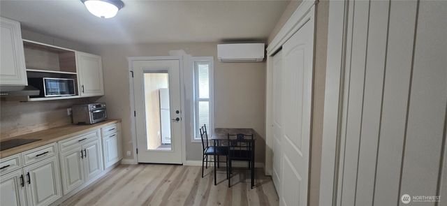 196 Marsh Hawk Lane, Port Angeles, WA 98382
