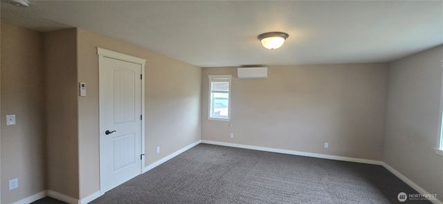 196 Marsh Hawk Lane, Port Angeles, WA 98382
