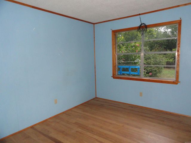 233 Piney Road, Marshall, AR 72650