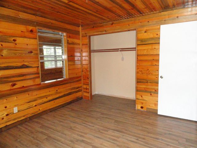 233 Piney Road, Marshall, AR 72650