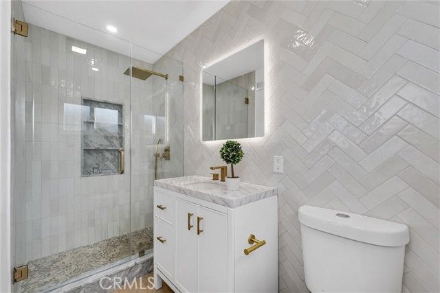 2438 E Garfield, Orange, CA 92867