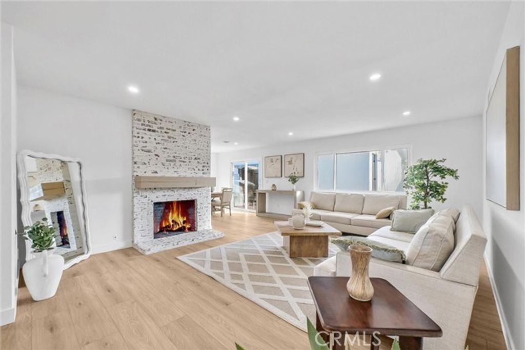 2438 E Garfield, Orange, CA 92867