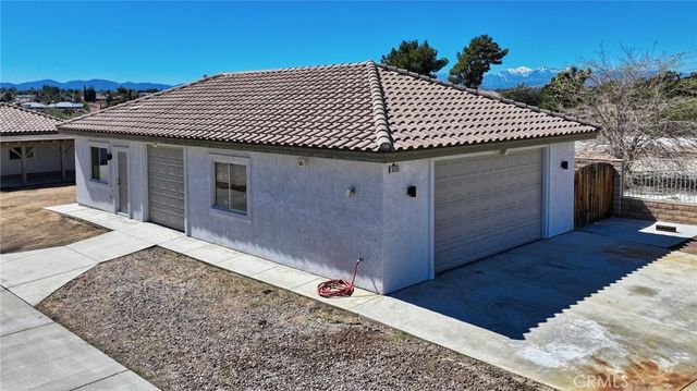18425 Orange Street, Hesperia, CA 92345
