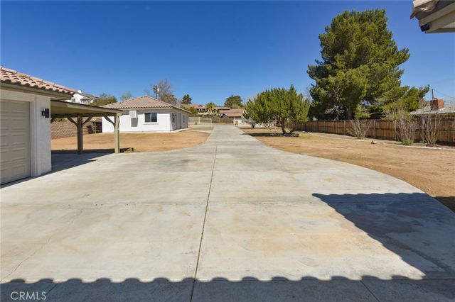 18425 Orange Street, Hesperia, CA 92345