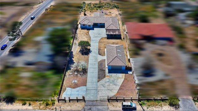 18425 Orange Street, Hesperia, CA 92345