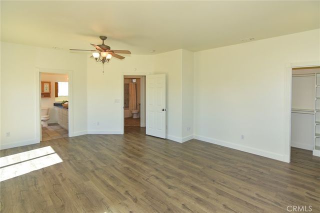 18425 Orange Street, Hesperia, CA 92345