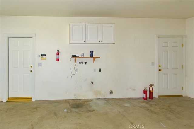 18425 Orange Street, Hesperia, CA 92345