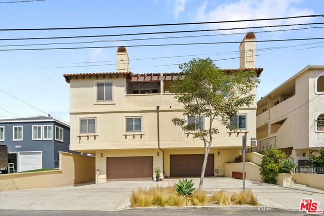 535 E Walnut Avenue B, El Segundo, CA 90245