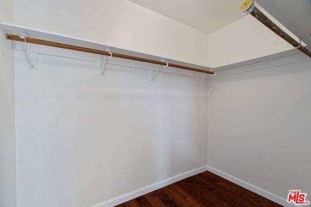 535 E Walnut Avenue B, El Segundo, CA 90245