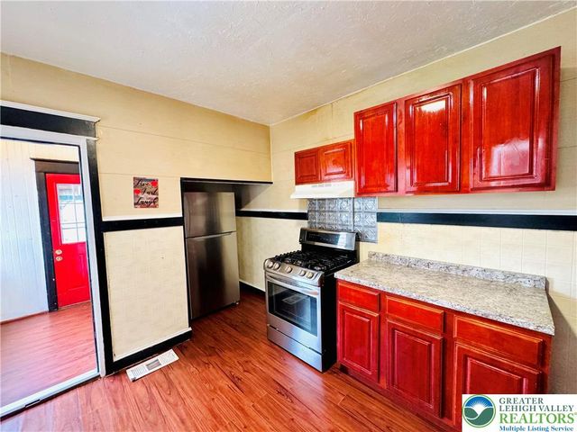 637 North Penn Street, Allentown City, PA 18102