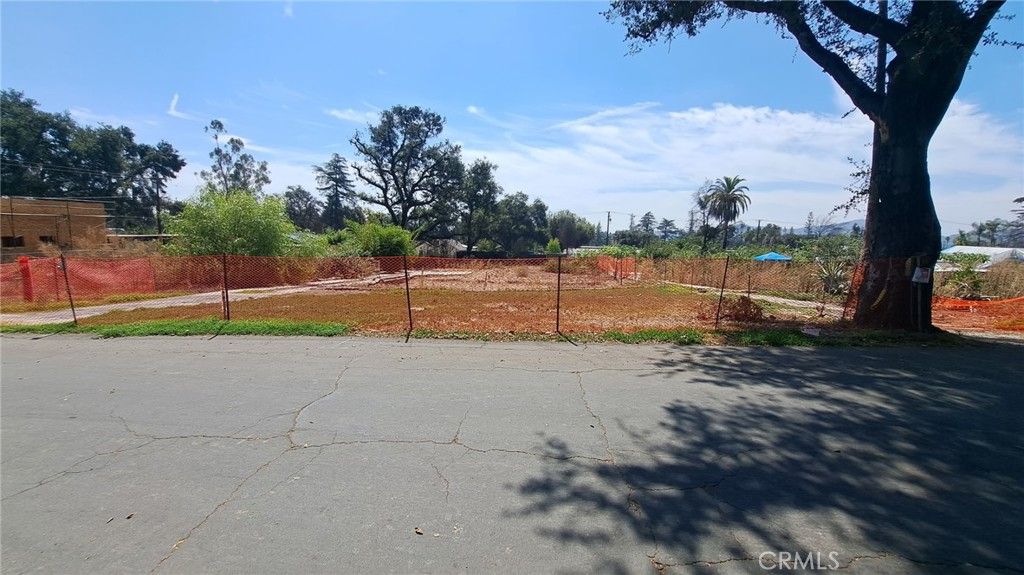 136 E Harriet, Altadena, CA 91001 — photo 2