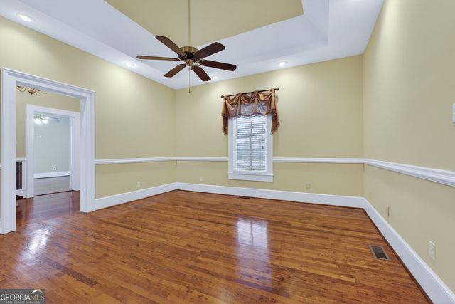 402 Tom Bell Road, Milner, GA 30257