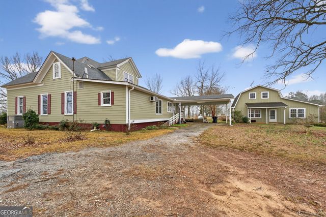 402 Tom Bell Road, Milner, GA 30257