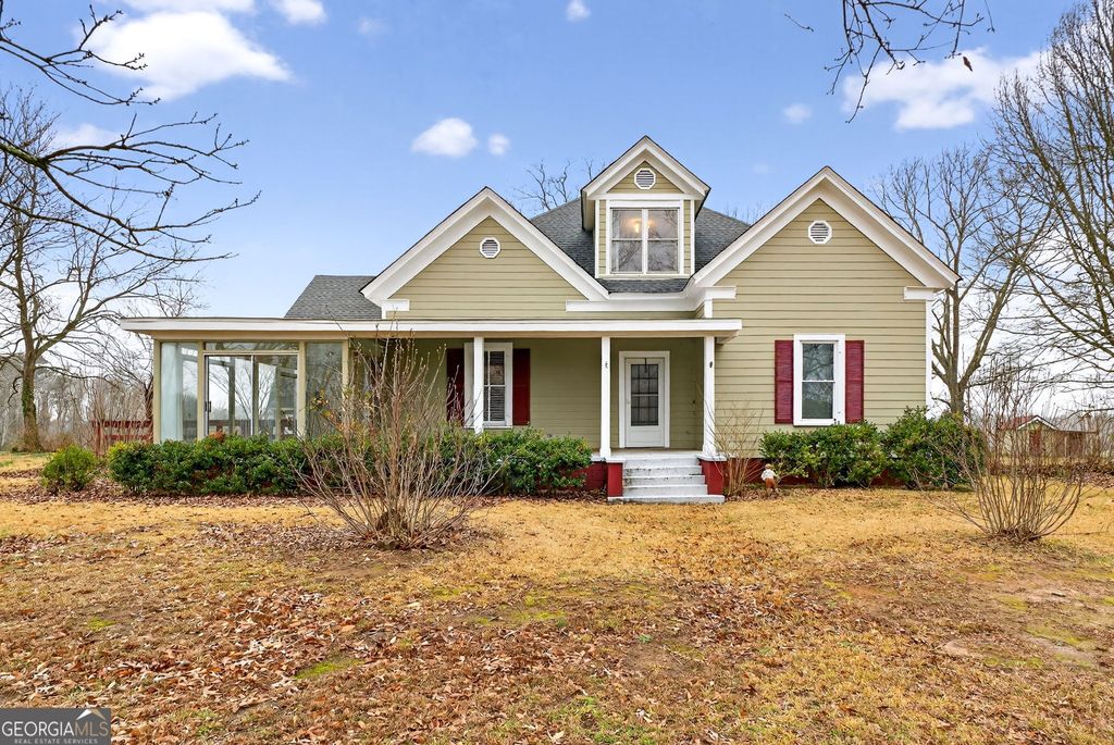 402 Tom Bell Road, Milner, GA 30257