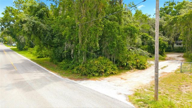 1444 CHESAPEAKE DRIVE, Odessa, FL 33556