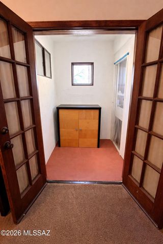 3784 N Fox Avenue, Tucson, AZ 85716