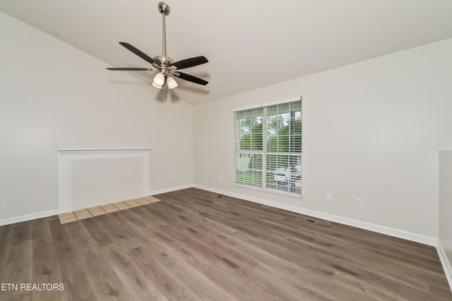 1443 Carrie Belle Drive, Knoxville, TN 37912