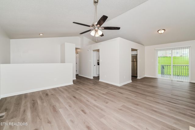 1443 Carrie Belle Drive, Knoxville, TN 37912