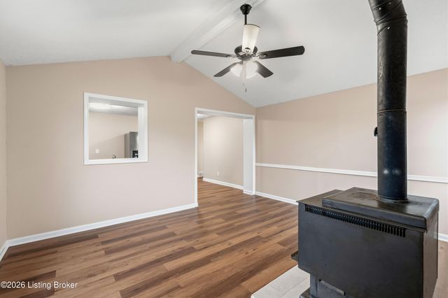 11408 Flowervale Ln, Louisville, KY 40272