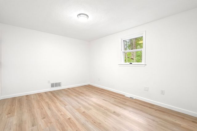 2800 Anderson Drive, Dighton, MA 02715