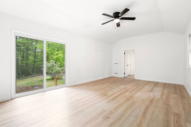 2800 Anderson Drive, Dighton, MA 02715
