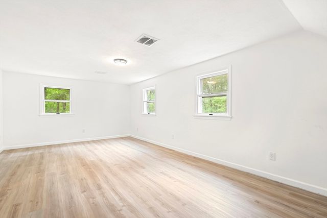 2800 Anderson Drive, Dighton, MA 02715