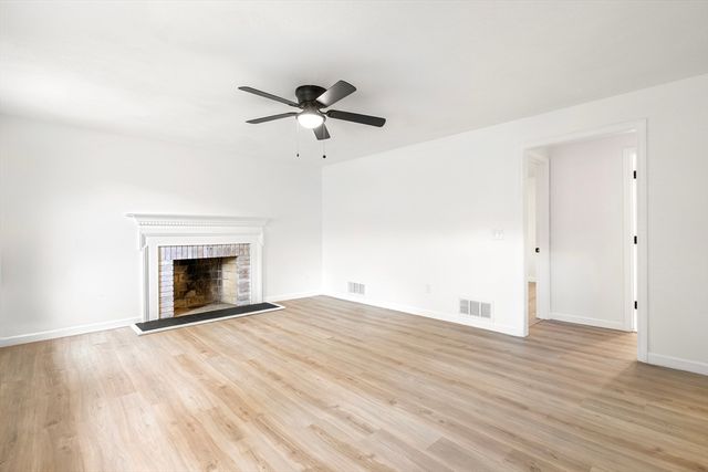 2800 Anderson Drive, Dighton, MA 02715