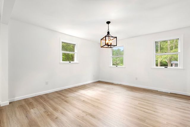 2800 Anderson Drive, Dighton, MA 02715