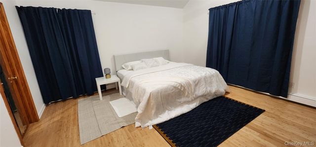 150 E Walnut Street, Long Beach, NY 11561