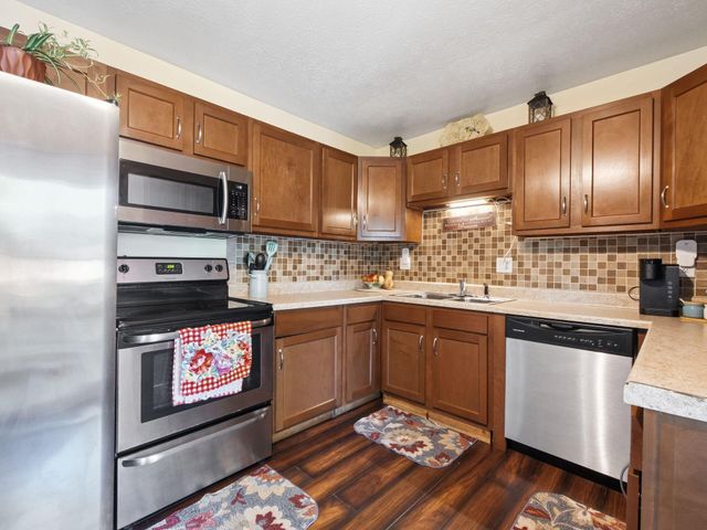 5142 Rutledge Drive S, Columbus, OH 43232