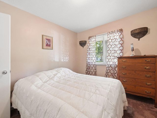 5142 Rutledge Drive S, Columbus, OH 43232