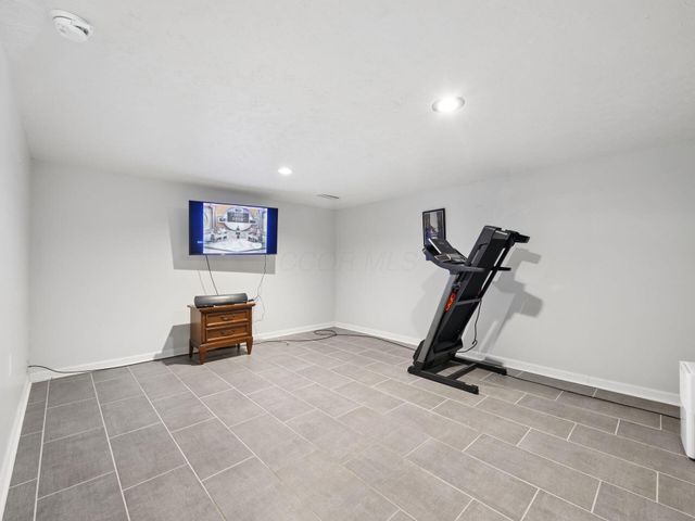 5142 Rutledge Drive S, Columbus, OH 43232