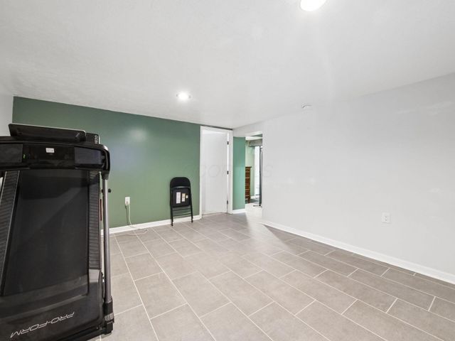 5142 Rutledge Drive S, Columbus, OH 43232