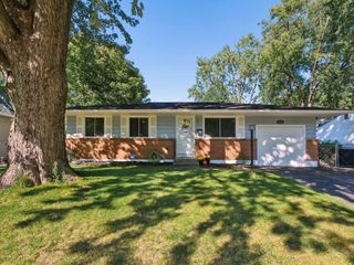 5142 Rutledge Drive S, Columbus, OH 43232