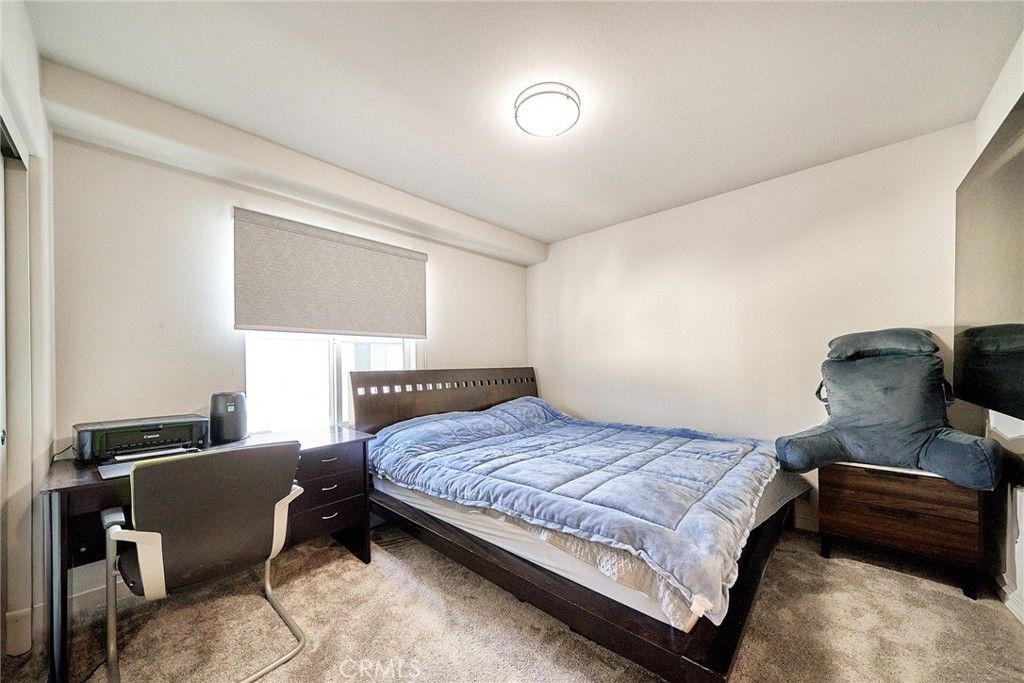 Image 14 of property listing at 163 Dove Landing, Covina, CA 91722